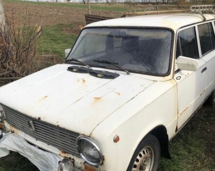 Белый ВАЗ 2102, объемом двигателя 1.2 л и пробегом 100 тыс. км за 229 $, фото 1 на Automoto.ua