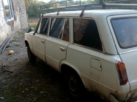 ВАЗ 2102 1986 в Кременчуге на Automoto.ua Белый ВАЗ 2102, объемом двигателя 0 л и пробегом 1 тыс. км за 486 $, фото 1 на Automoto.ua