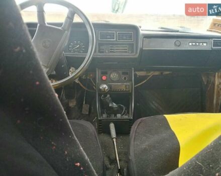 Бежевый ВАЗ 2102, объемом двигателя 1.5 л и пробегом 350 тыс. км за 400 $, фото 2 на Automoto.ua