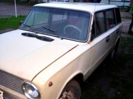 ВАЗ 2102 1980 у Харкові на Automoto.ua Бежевий ВАЗ 2102, об'ємом двигуна 15 л та пробігом 94 тис. км за 750 $, фото 1 на Automoto.ua