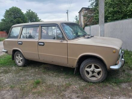 ВАЗ 2102 1985 у Александрие на Automoto.ua Бежевий ВАЗ 2102, об'ємом двигуна 0 л та пробігом 80 тис. км за 1450 $, фото 1 на Automoto.ua