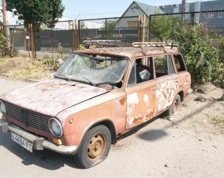 Красный ВАЗ 2102, объемом двигателя 0 л и пробегом 100 тыс. км за 121 $, фото 5 на Automoto.ua
