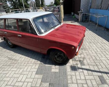 Красный ВАЗ 2102, объемом двигателя 1.5 л и пробегом 100 тыс. км за 651 $, фото 5 на Automoto.ua