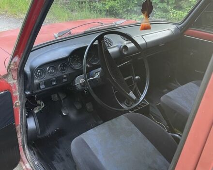 Красный ВАЗ 2102, объемом двигателя 1.5 л и пробегом 300 тыс. км за 600 $, фото 6 на Automoto.ua