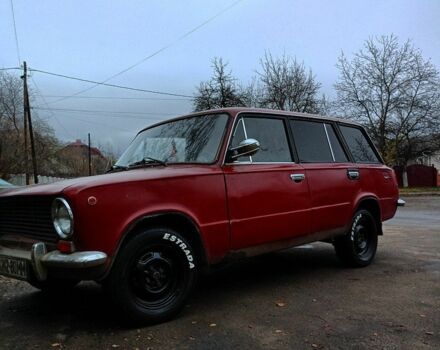 Красный ВАЗ 2102, объемом двигателя 1.6 л и пробегом 82 тыс. км за 594 $, фото 3 на Automoto.ua