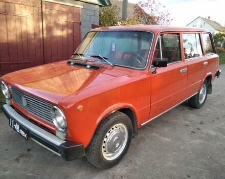 Красный ВАЗ 2102, объемом двигателя 1.2 л и пробегом 200 тыс. км за 999 $, фото 2 на Automoto.ua