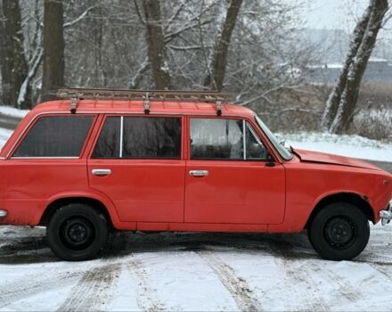 Красный ВАЗ 2102, объемом двигателя 1.2 л и пробегом 999 тыс. км за 599 $, фото 5 на Automoto.ua