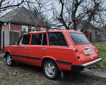 Красный ВАЗ 2102, объемом двигателя 1.2 л и пробегом 100 тыс. км за 1100 $, фото 1 на Automoto.ua