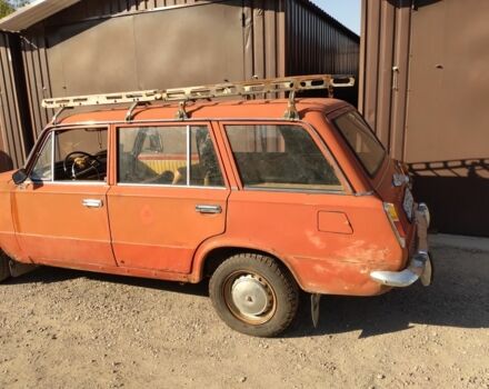 Красный ВАЗ 2102, объемом двигателя 1.2 л и пробегом 1000 тыс. км за 473 $, фото 3 на Automoto.ua