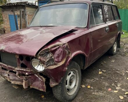 Красный ВАЗ 2102, объемом двигателя 1.2 л и пробегом 28 тыс. км за 216 $, фото 2 на Automoto.ua