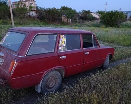 Красный ВАЗ 2102, объемом двигателя 1.3 л и пробегом 326 тыс. км за 218 $, фото 2 на Automoto.ua