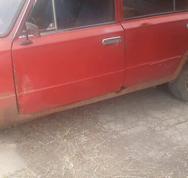Красный ВАЗ 2102, объемом двигателя 1.2 л и пробегом 199 тыс. км за 800 $, фото 1 на Automoto.ua