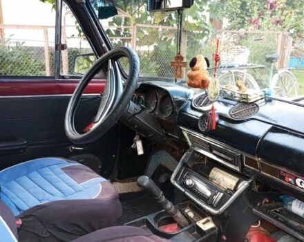 Красный ВАЗ 2102, объемом двигателя 1.3 л и пробегом 300 тыс. км за 900 $, фото 3 на Automoto.ua