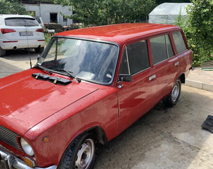 Красный ВАЗ 2102, объемом двигателя 1.2 л и пробегом 70 тыс. км за 700 $, фото 2 на Automoto.ua