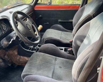 ВАЗ 2102 1985 в Казатине на Automoto.ua Красный ВАЗ 2102, объемом двигателя 1.3 л и пробегом 65 тыс. км за 1000 $, фото 4 на Automoto.ua