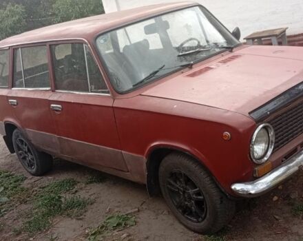 Красный ВАЗ 2102, объемом двигателя 0 л и пробегом 75 тыс. км за 243 $, фото 4 на Automoto.ua