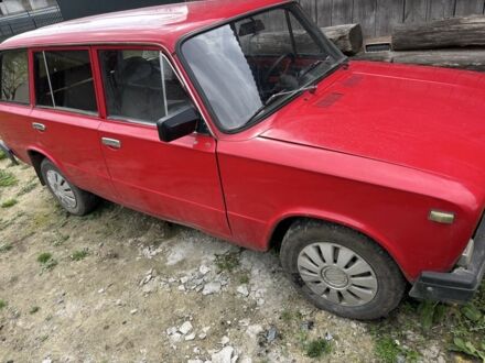 ВАЗ 2102 1972 в Львове на Automoto.ua Красный ВАЗ 2102, объемом двигателя 1.2 л и пробегом 100 тыс. км за 360 $, фото 1 на Automoto.ua