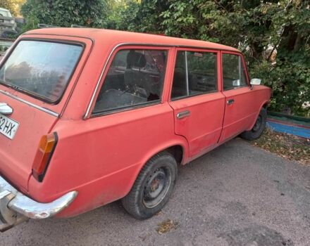 Красный ВАЗ 2102, объемом двигателя 1.2 л и пробегом 777 тыс. км за 400 $, фото 1 на Automoto.ua