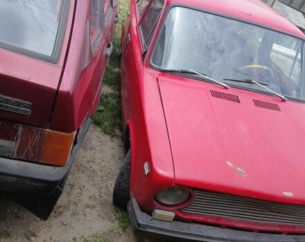 Красный ВАЗ 2102, объемом двигателя 1.5 л и пробегом 259 тыс. км за 381 $, фото 1 на Automoto.ua
