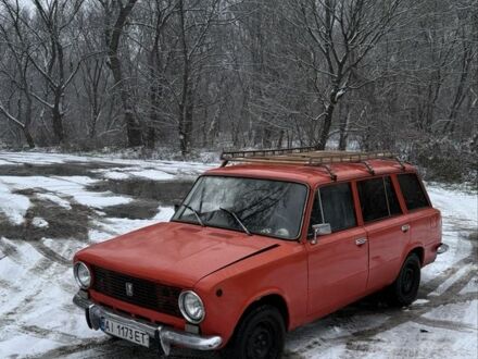 Красный ВАЗ 2102, объемом двигателя 1.2 л и пробегом 999 тыс. км за 599 $, фото 1 на Automoto.ua