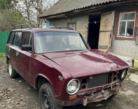 Красный ВАЗ 2102, объемом двигателя 1.2 л и пробегом 28 тыс. км за 216 $, фото 1 на Automoto.ua