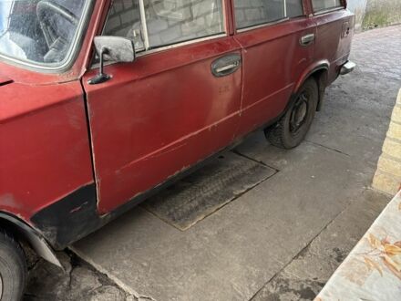 Красный ВАЗ 2102, объемом двигателя 0 л и пробегом 200 тыс. км за 308 $, фото 1 на Automoto.ua