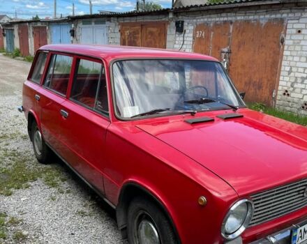 Красный ВАЗ 2102, объемом двигателя 1.2 л и пробегом 187 тыс. км за 1700 $, фото 1 на Automoto.ua