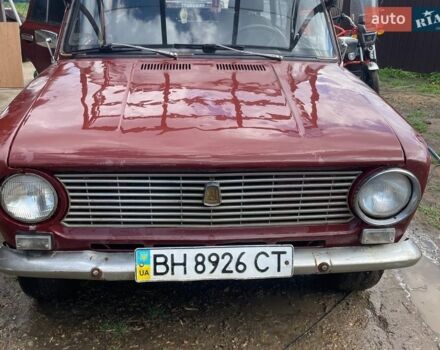 Красный ВАЗ 2102, объемом двигателя 1.29 л и пробегом 300 тыс. км за 650 $, фото 1 на Automoto.ua