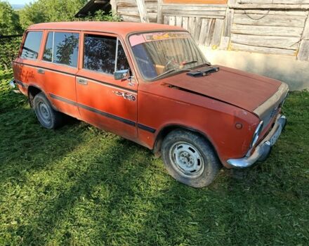 Красный ВАЗ 2102, объемом двигателя 0 л и пробегом 400 тыс. км за 300 $, фото 1 на Automoto.ua