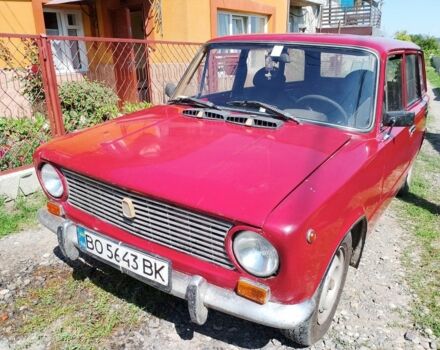 Красный ВАЗ 2102, объемом двигателя 1.2 л и пробегом 200 тыс. км за 500 $, фото 1 на Automoto.ua