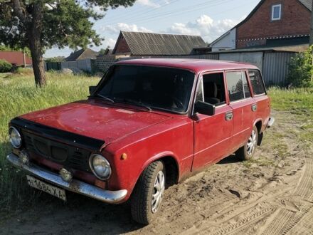 ВАЗ 2102 1986 в Мерефа на Automoto.ua Красный ВАЗ 2102, объемом двигателя 0 л и пробегом 1 тыс. км за 500 $, фото 1 на Automoto.ua