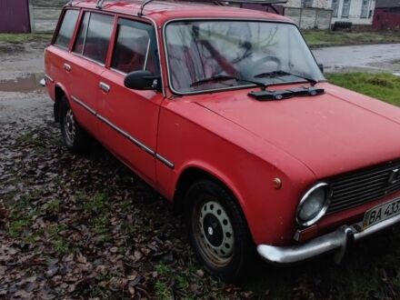 Красный ВАЗ 2102, объемом двигателя 0 л и пробегом 102 тыс. км за 414 $, фото 1 на Automoto.ua