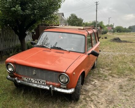 Червоний ВАЗ 2102, об'ємом двигуна 1.5 л та пробігом 80 тис. км за 1000 $, фото 1 на Automoto.ua