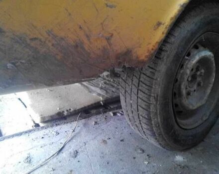 Жовтий ВАЗ 2102, об'ємом двигуна 0 л та пробігом 105 тис. км за 473 $, фото 10 на Automoto.ua