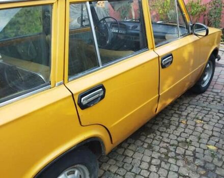 Желтый ВАЗ 2102, объемом двигателя 0 л и пробегом 75 тыс. км за 550 $, фото 4 на Automoto.ua