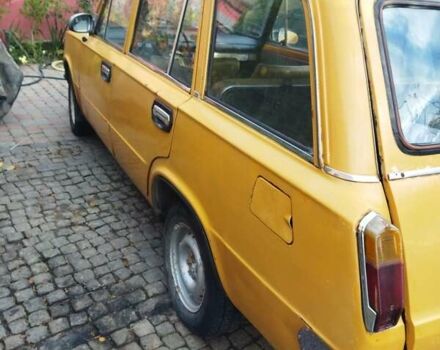 Желтый ВАЗ 2102, объемом двигателя 0 л и пробегом 75 тыс. км за 550 $, фото 3 на Automoto.ua