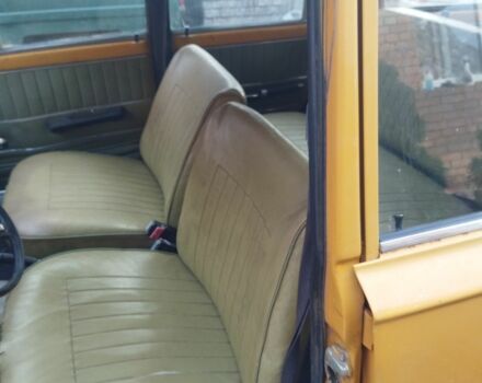 Желтый ВАЗ 2102, объемом двигателя 1.5 л и пробегом 75 тыс. км за 600 $, фото 3 на Automoto.ua