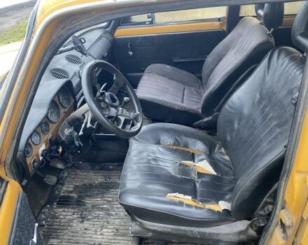 Желтый ВАЗ 2102, объемом двигателя 1.2 л и пробегом 2 тыс. км за 429 $, фото 5 на Automoto.ua