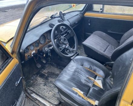Желтый ВАЗ 2102, объемом двигателя 1.2 л и пробегом 2 тыс. км за 429 $, фото 4 на Automoto.ua