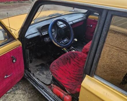 Желтый ВАЗ 2102, объемом двигателя 1.3 л и пробегом 500 тыс. км за 700 $, фото 6 на Automoto.ua