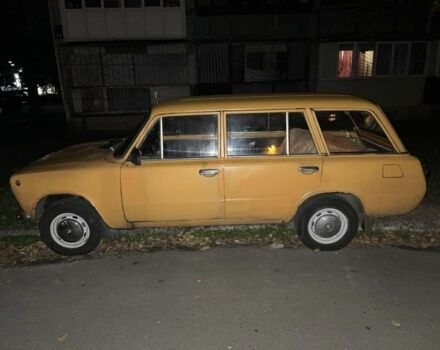 Жовтий ВАЗ 2102, об'ємом двигуна 1.3 л та пробігом 200 тис. км за 400 $, фото 2 на Automoto.ua