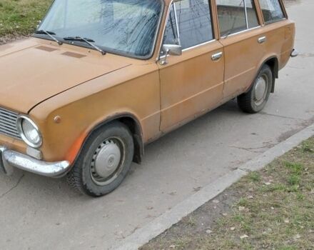 Жовтий ВАЗ 2102, об'ємом двигуна 1.3 л та пробігом 100 тис. км за 712 $, фото 3 на Automoto.ua