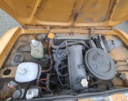 Желтый ВАЗ 2102, объемом двигателя 1.6 л и пробегом 40 тыс. км за 950 $, фото 16 на Automoto.ua