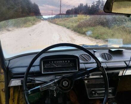 Желтый ВАЗ 2102, объемом двигателя 1.2 л и пробегом 100 тыс. км за 440 $, фото 6 на Automoto.ua