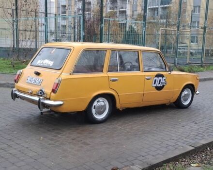 Желтый ВАЗ 2102, объемом двигателя 1.6 л и пробегом 40 тыс. км за 950 $, фото 4 на Automoto.ua