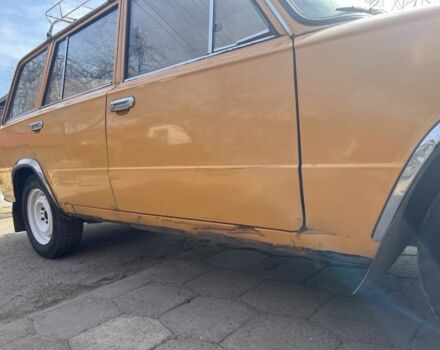 Желтый ВАЗ 2102, объемом двигателя 1.2 л и пробегом 105 тыс. км за 1150 $, фото 5 на Automoto.ua