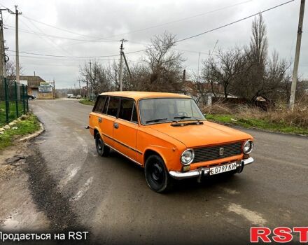 Желтый ВАЗ 2102, объемом двигателя 1.5 л и пробегом 212 тыс. км за 470 $, фото 6 на Automoto.ua