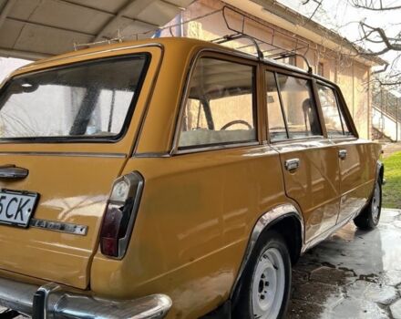 Желтый ВАЗ 2102, объемом двигателя 1.2 л и пробегом 105 тыс. км за 1150 $, фото 7 на Automoto.ua