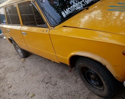 Жовтий ВАЗ 2102, об'ємом двигуна 1.2 л та пробігом 300 тис. км за 573 $, фото 3 на Automoto.ua