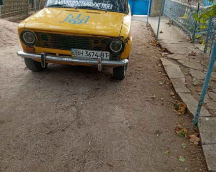 Жовтий ВАЗ 2102, об'ємом двигуна 1.2 л та пробігом 300 тис. км за 573 $, фото 2 на Automoto.ua